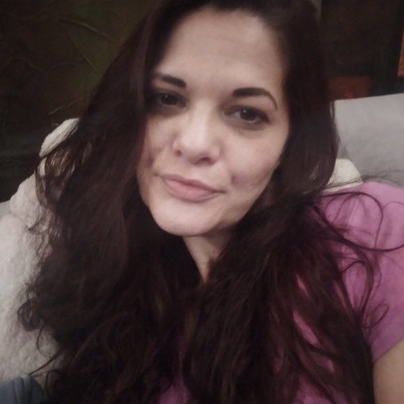 Meet your Posher, Chrissy - Picture 9 of 10